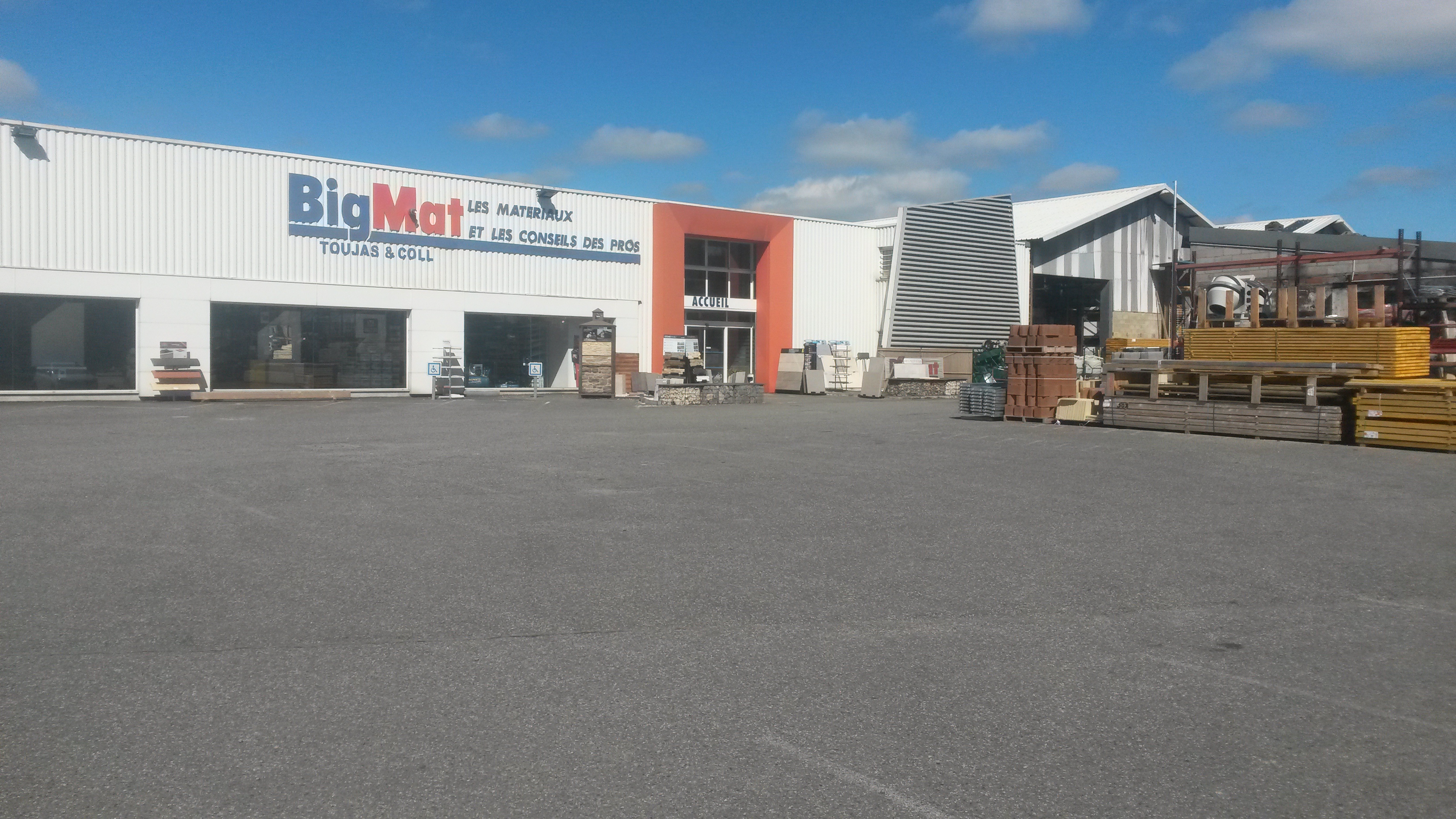 Photo officielle de BigMat Lourdes - Toujas & Coll