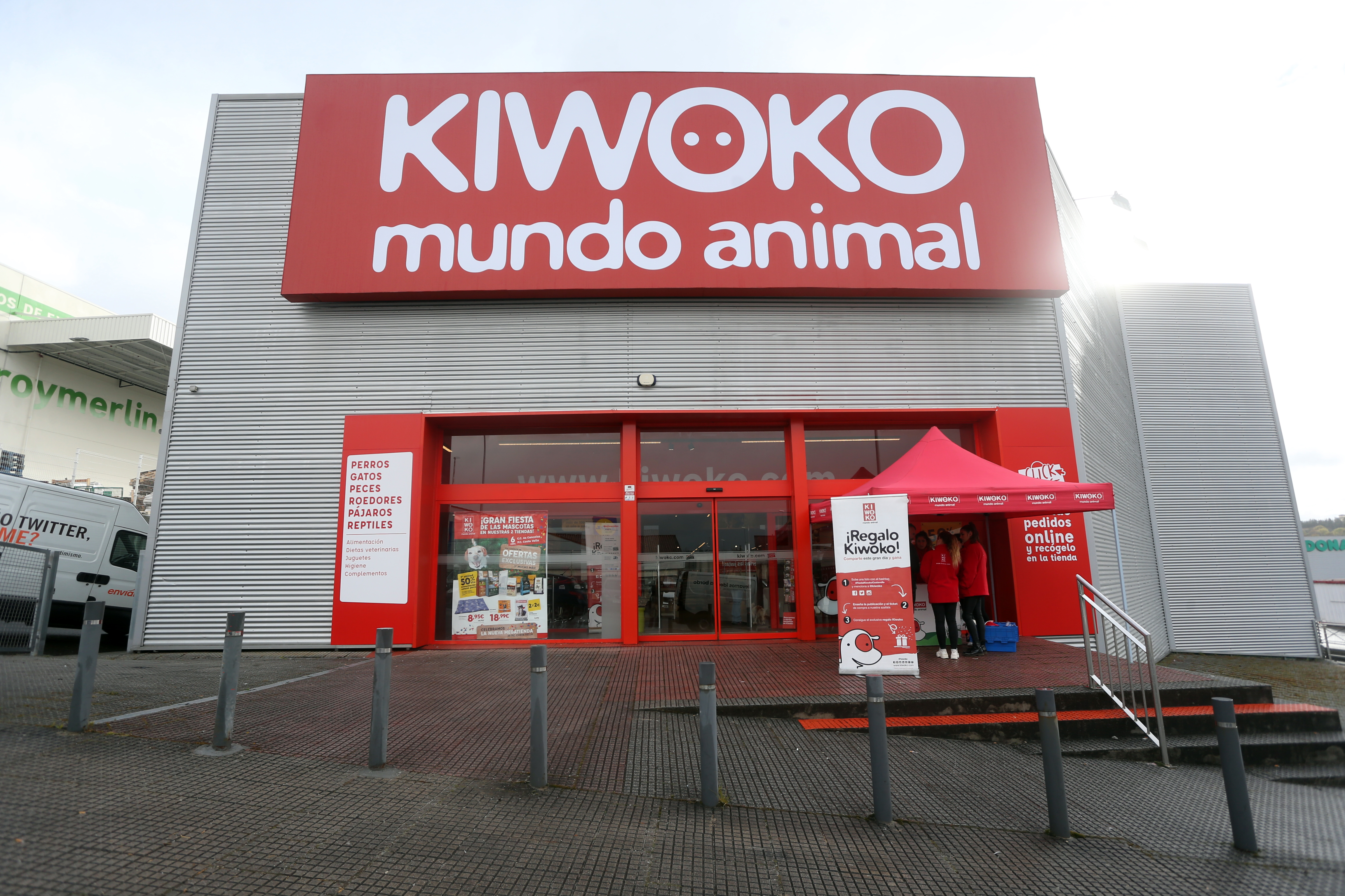 Kiwoko Santiago Costavella