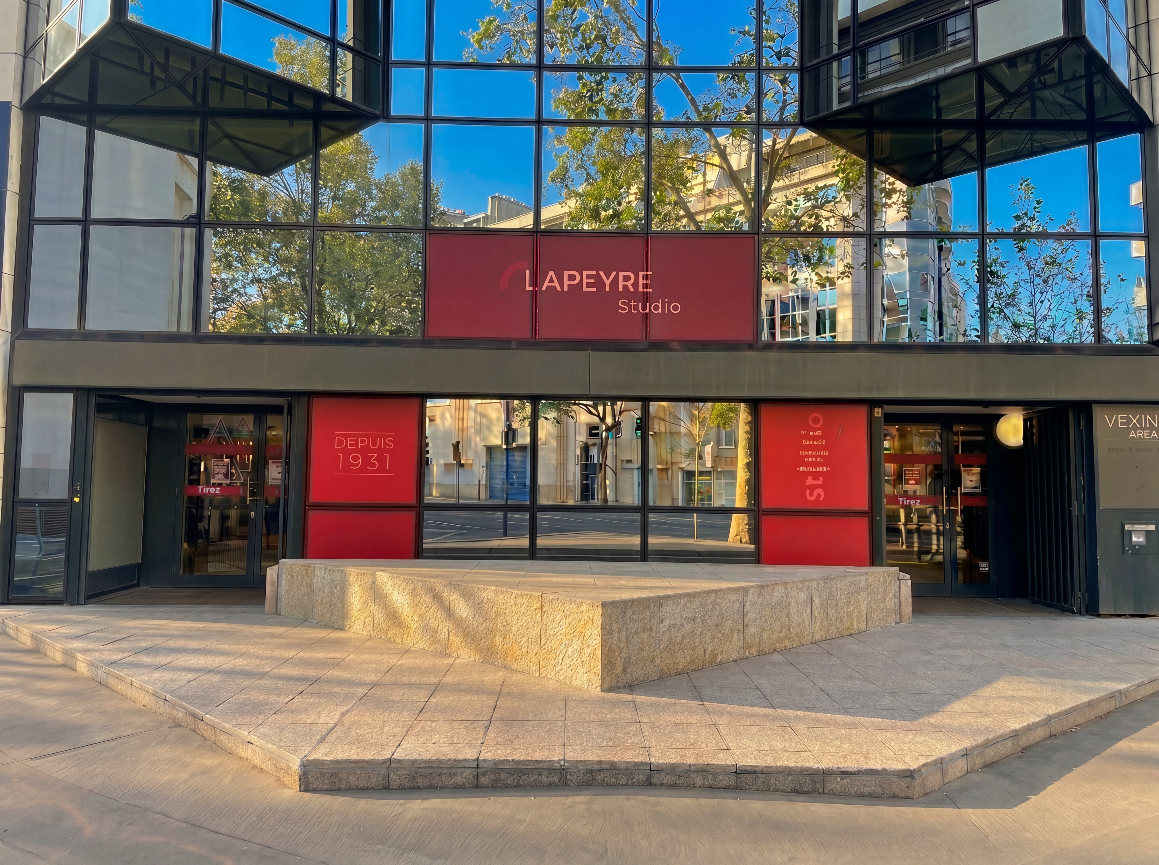 Photo officielle de Lapeyre Boulogne Billancourt
