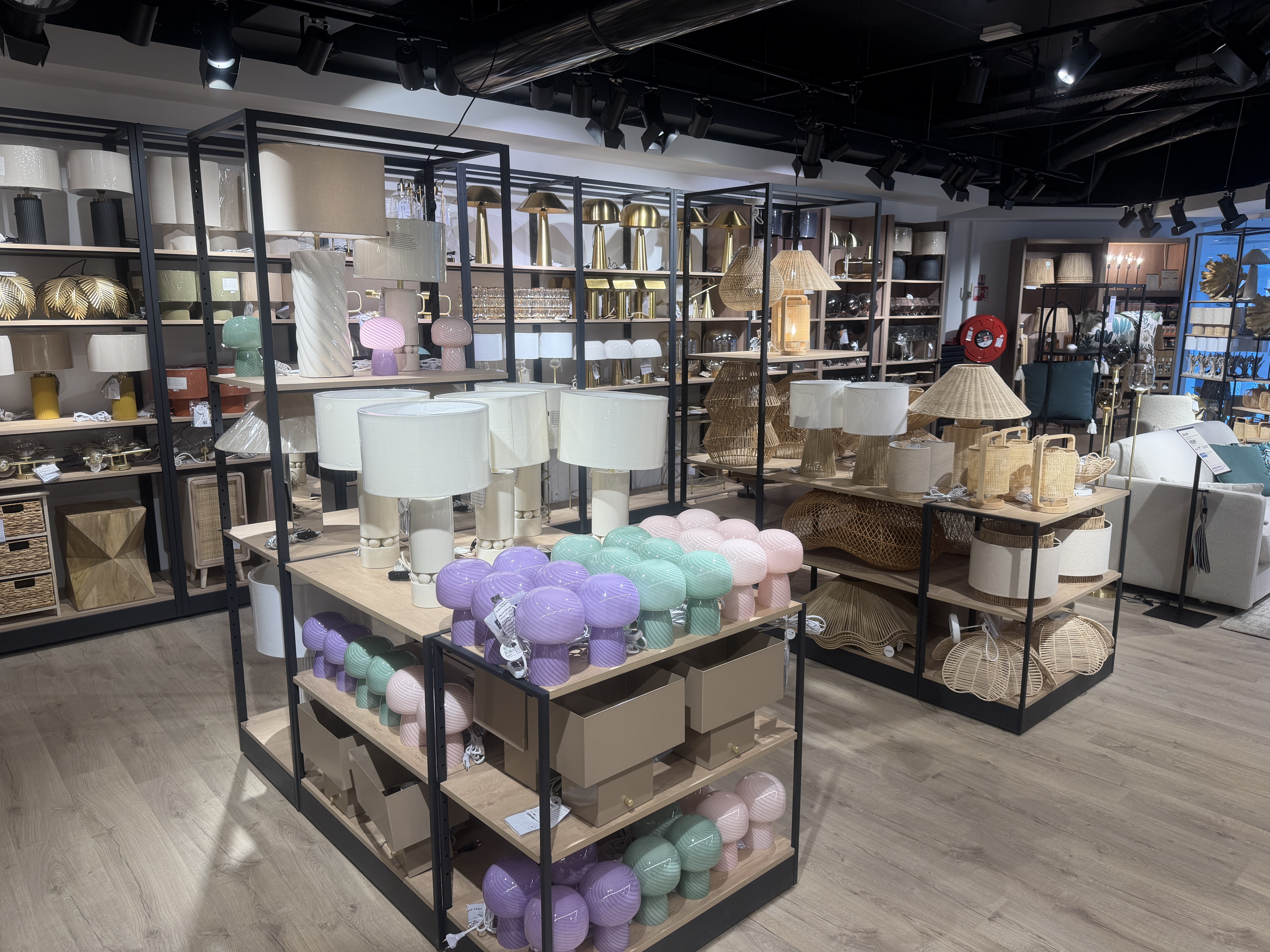 Magasin de meuble et de déco Maisons du Monde - Paris - Beaugrenelle |  Maisons du Monde