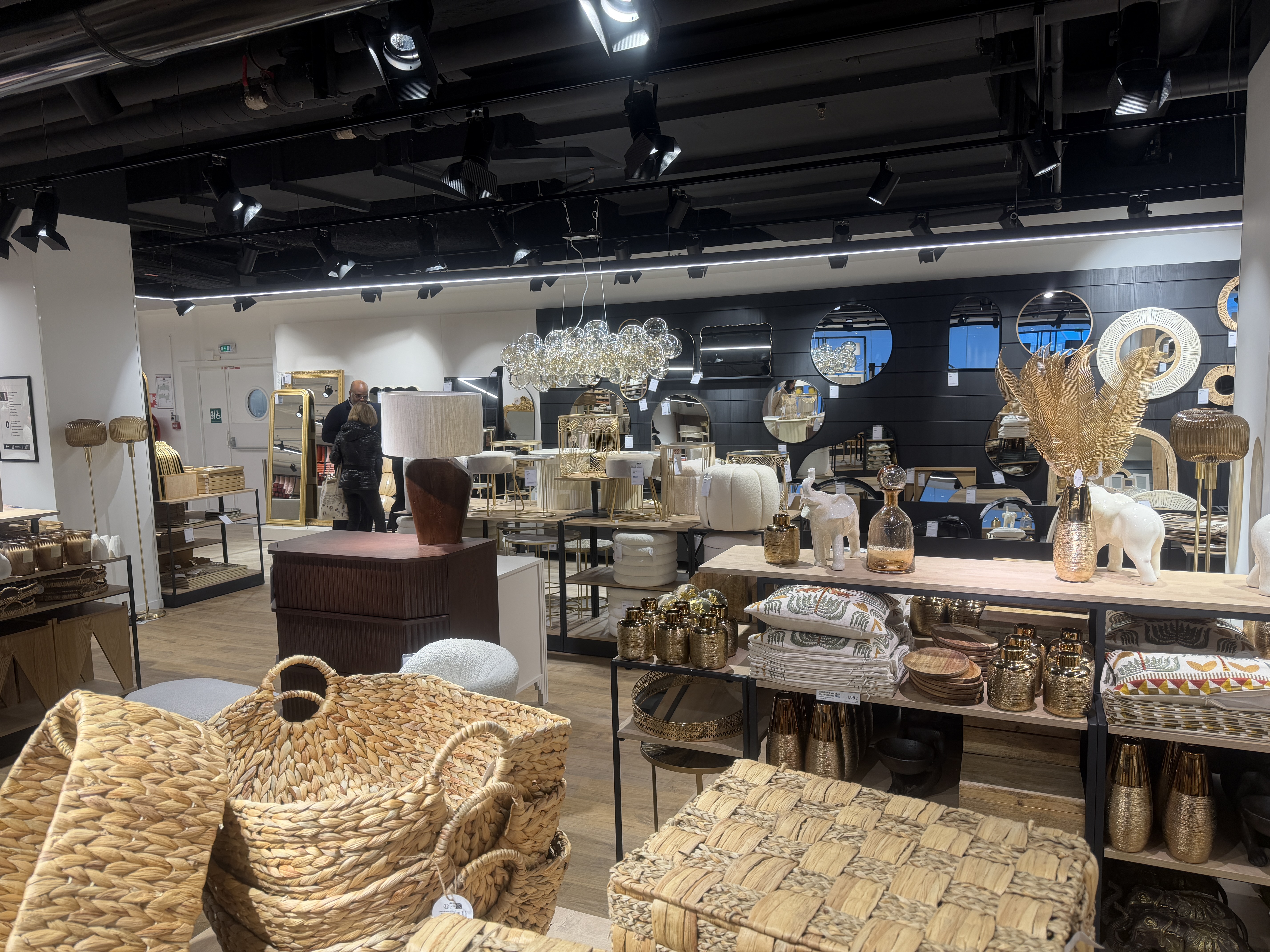 Magasin de meuble et de déco Maisons du Monde - Paris - Beaugrenelle |  Maisons du Monde