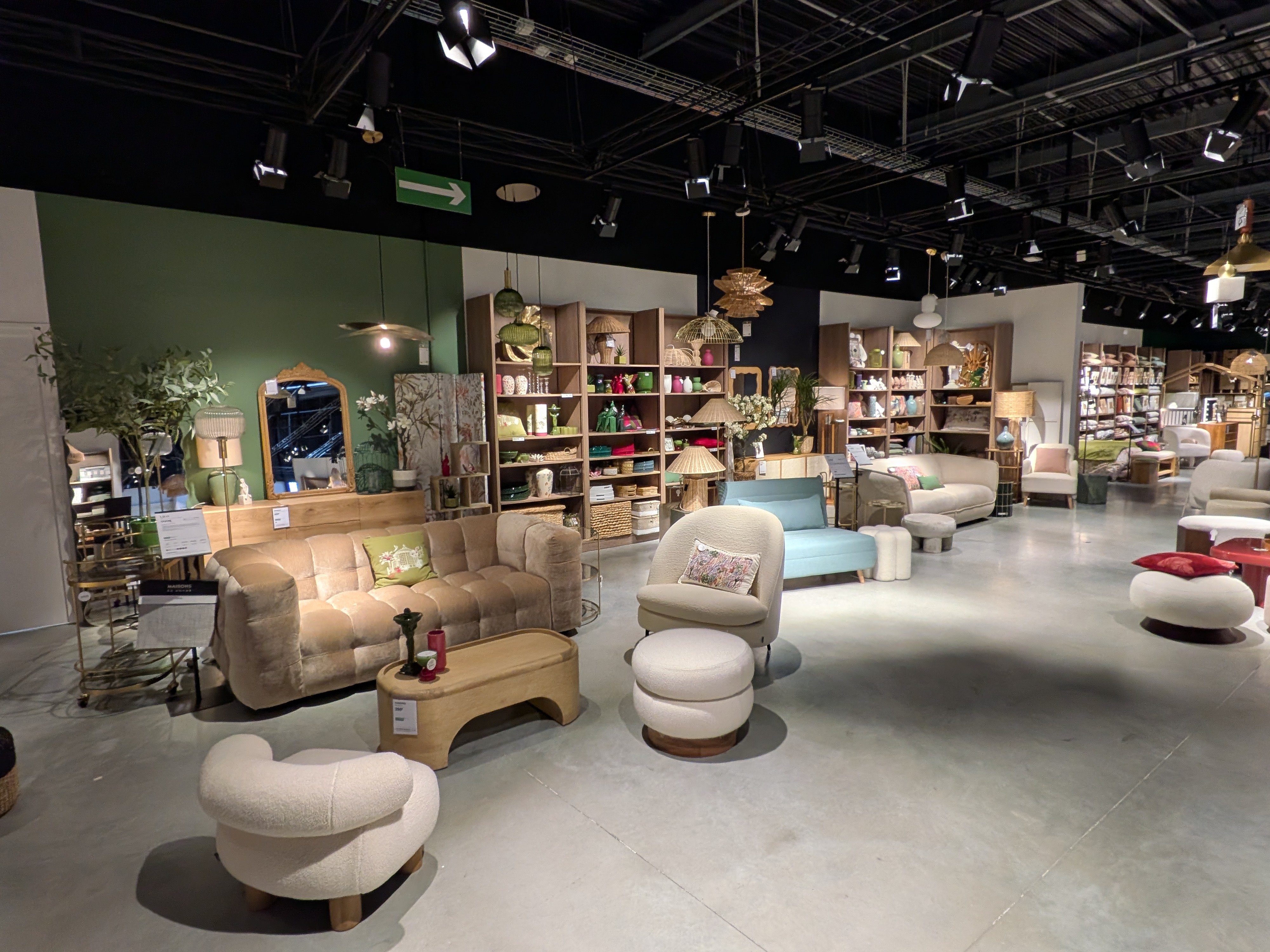 Magasin de meuble et de déco Maisons du Monde - Cognac | Maisons du Monde