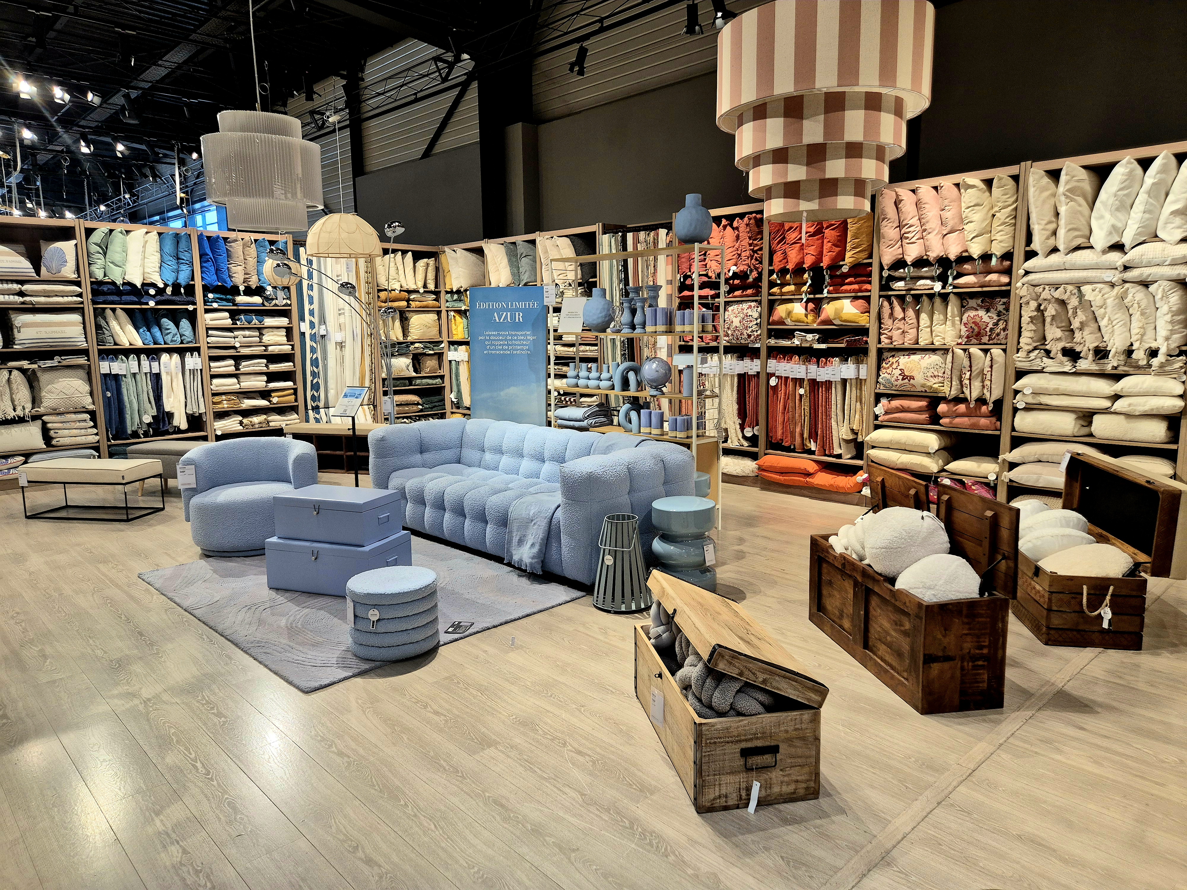 Magasin de meuble et de déco Maisons du Monde - Toulouse - Portet | Maisons  du Monde