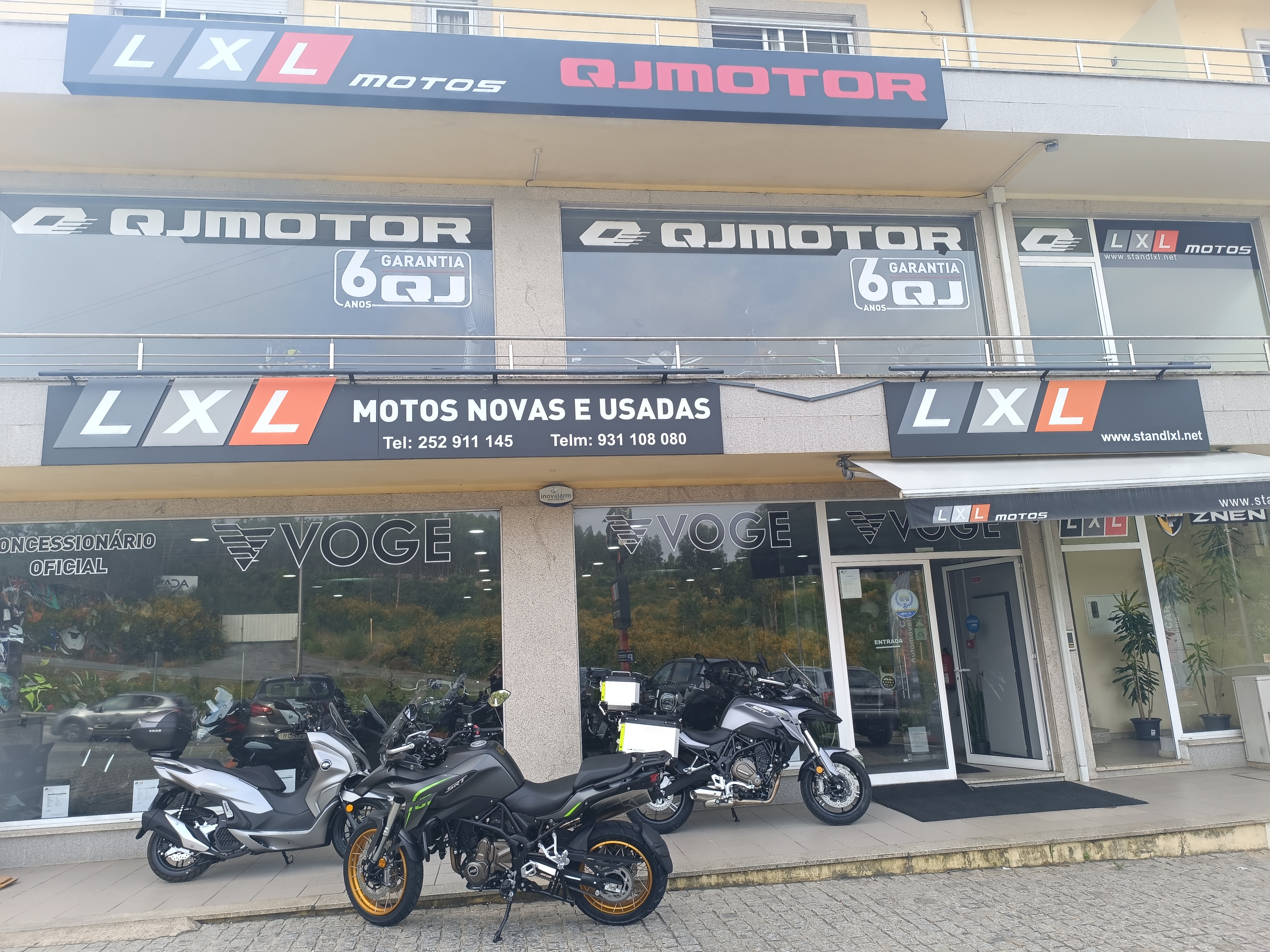 STAND LXL AUTOLOPES | Revendedor Royal Enfield Motorcycle em Santa MariA De  Arnoso - Vilanova De Famalicao, Braga