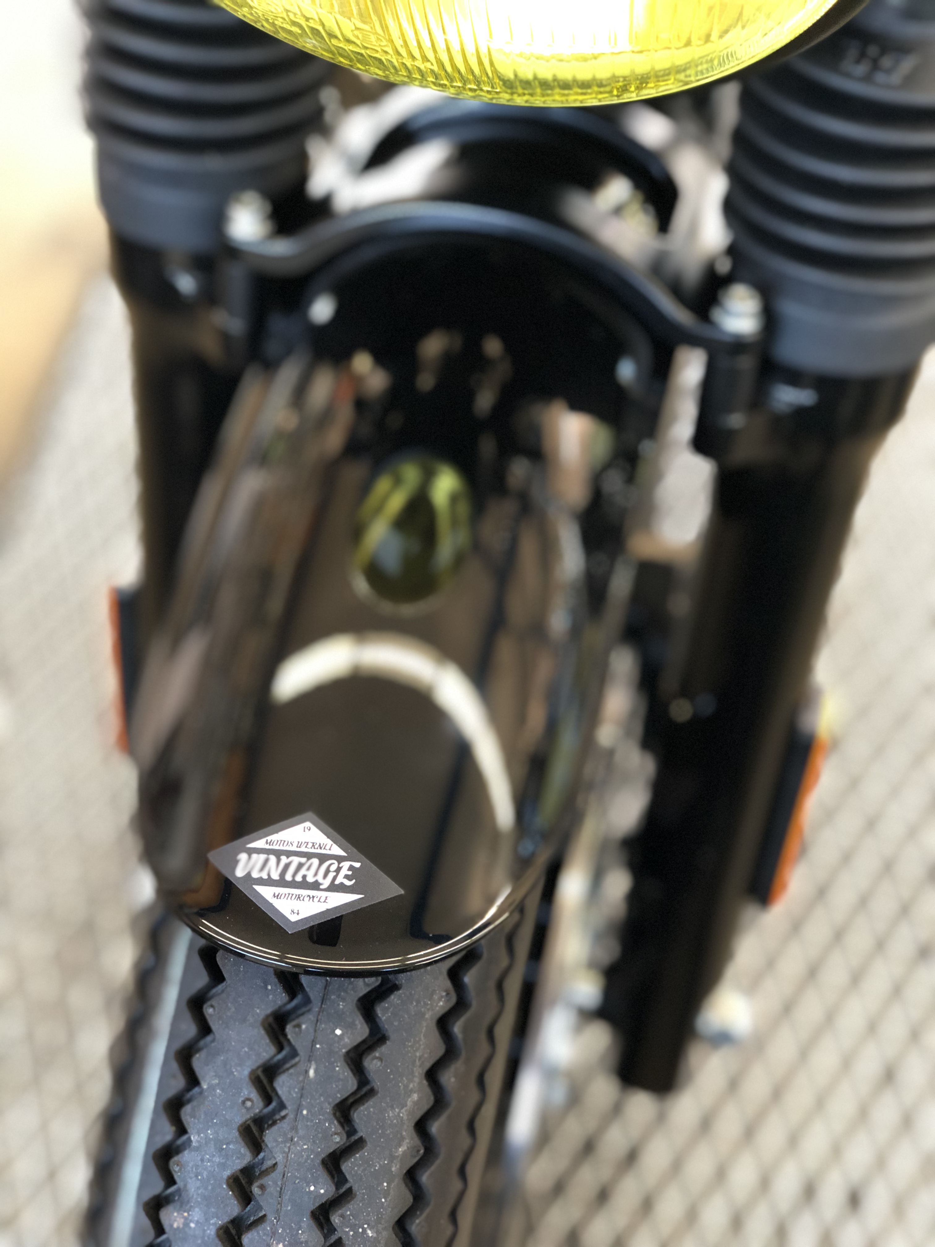 Motorradhändler in Schweiz | Royal Enfield Showrooms & Dealer in Schweiz
