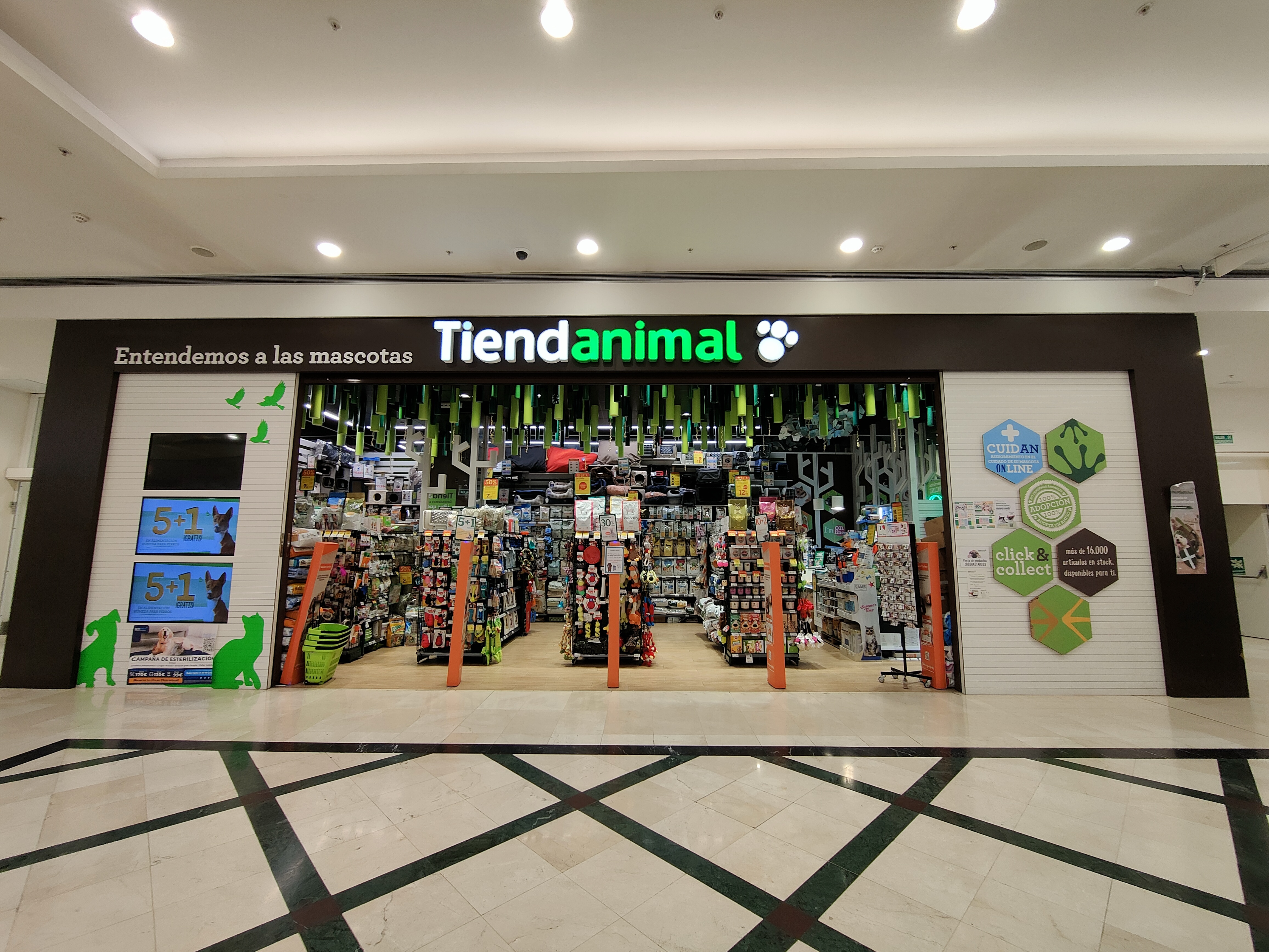 Tiendanimal Plaza Rio 2- Madrid