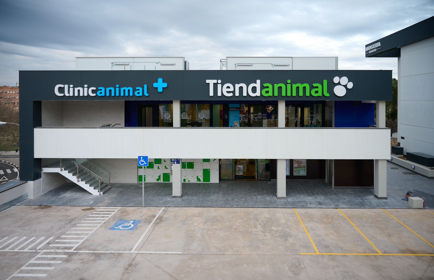 Tiendanimal Mirasierra - Madrid